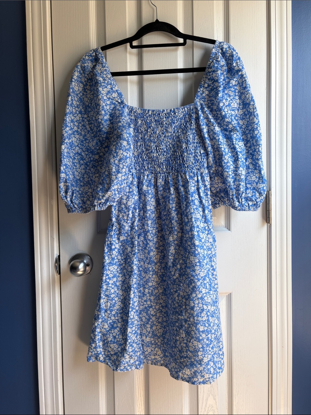 TUCKERNUCK X CAMERAN EUBANKS WIMBERLY Blooms on Broad Annie Smocked Dress Large